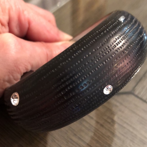 Vintage Black Textured Acrylic Bangle with Cut Glass Rhinestones 9”, approx - Picture 8 of 15